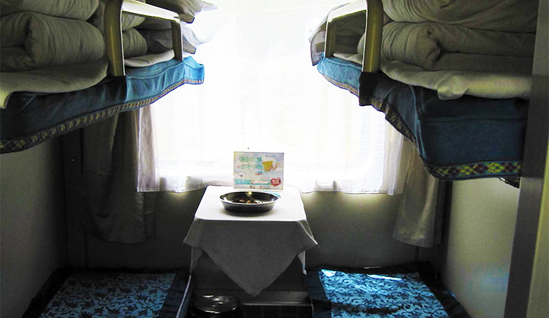 Deluxe soft sleeper compartment