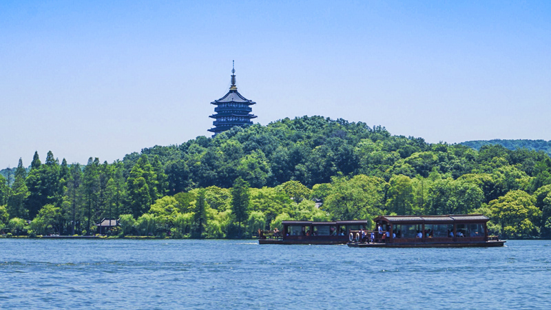 Scenery of West Lake in Hangzhou