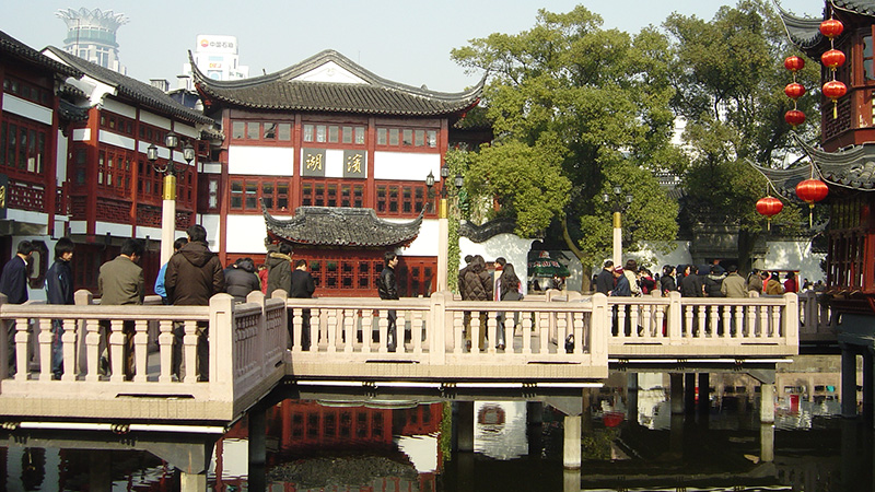 Jiuqu Qiao in Yu Garden, Shanghai
