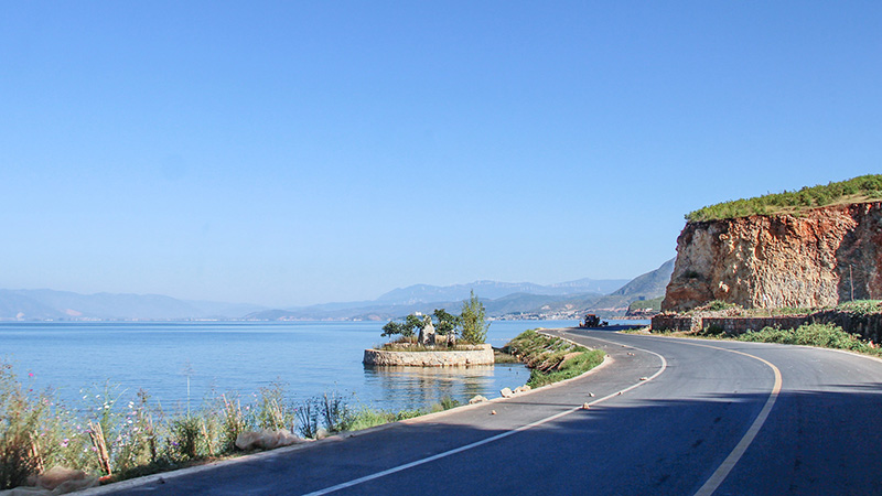 Cangshan Mountain and Erhai Lake, Dali