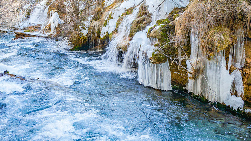 Jiuzhaigou in Winter