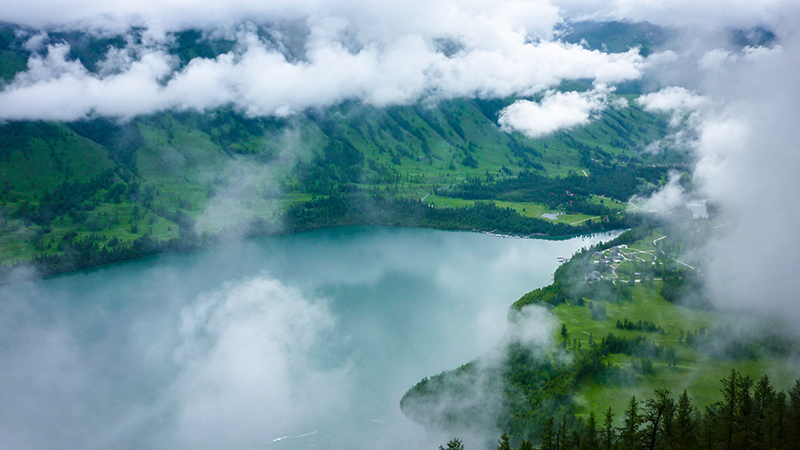 Kanas Lake in Xinjiang