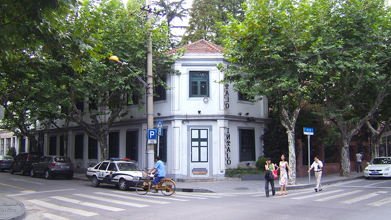 A corner on the street in French Concession