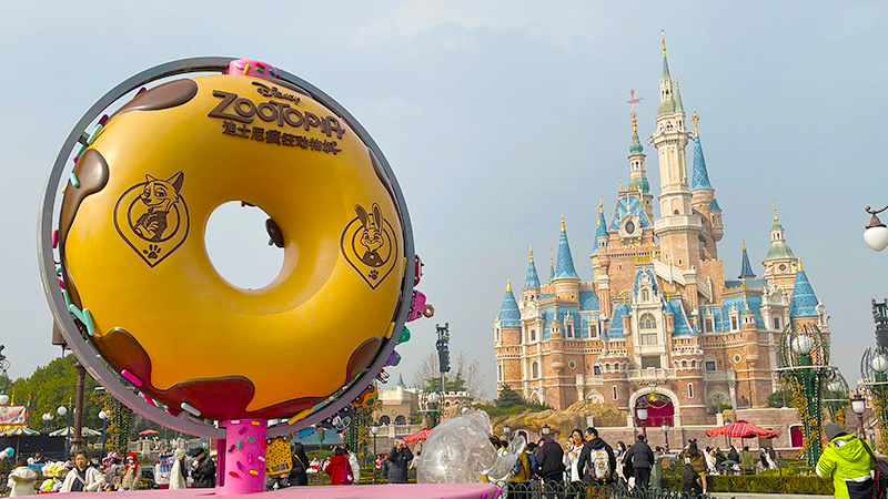 Zootopia doughnut & the castle
