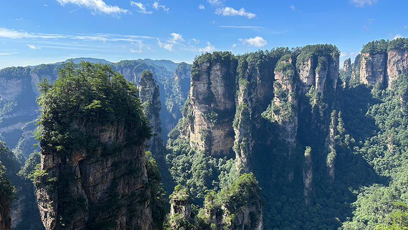 The beautiful view of Avatar mountains on a sunny day