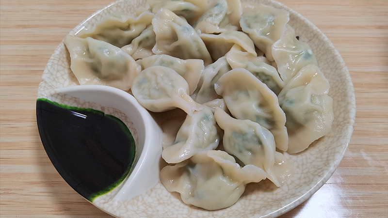 Dumplings with sauce