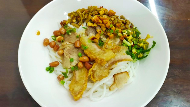A bowl of Guilin Rice Noodles