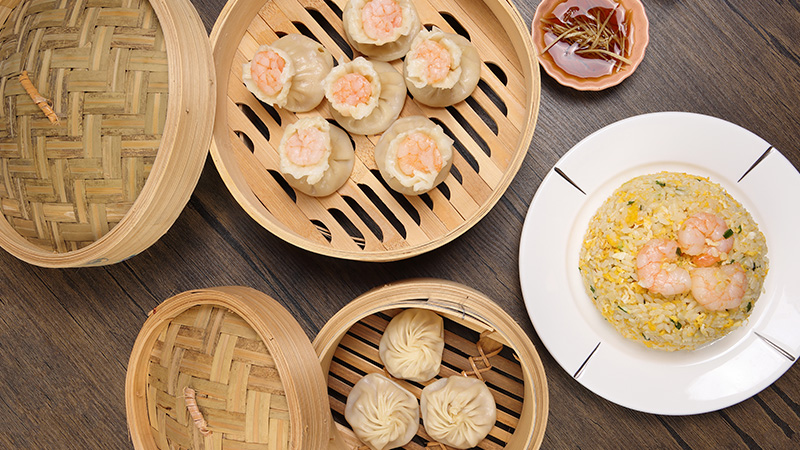 Try dim sums in Guangzhou