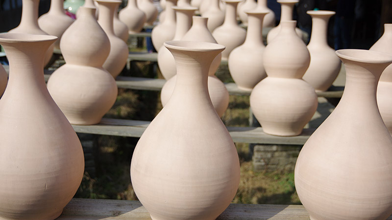 Unfinished ceramics in Jingdezhen