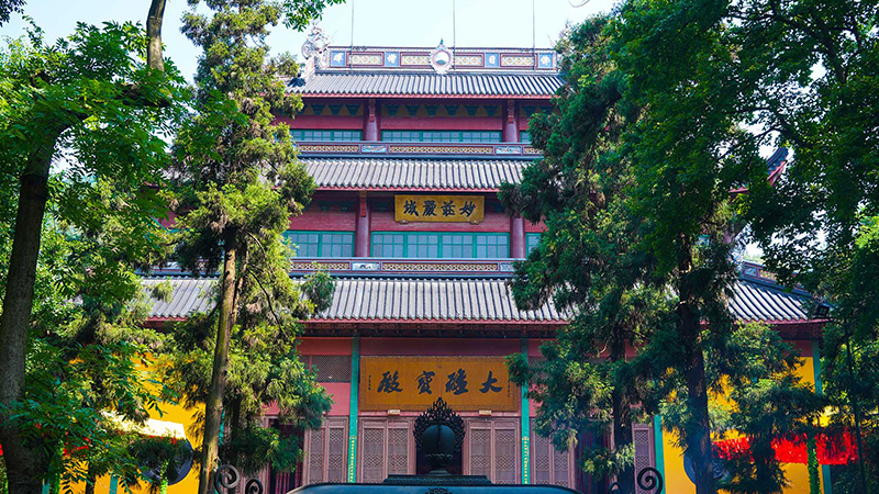 Lingyin Temple in Hangzhou