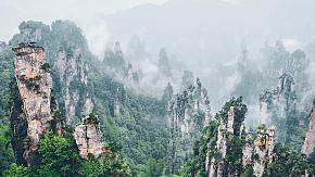 Stunning Avatar Mountains in Zhangjiajie