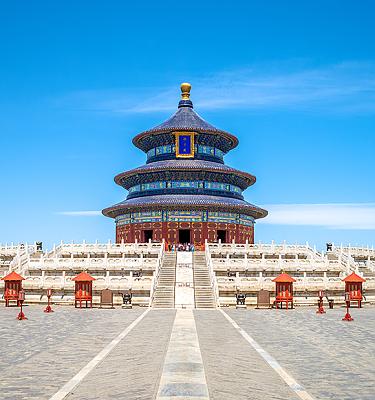 great wall of china in autumn