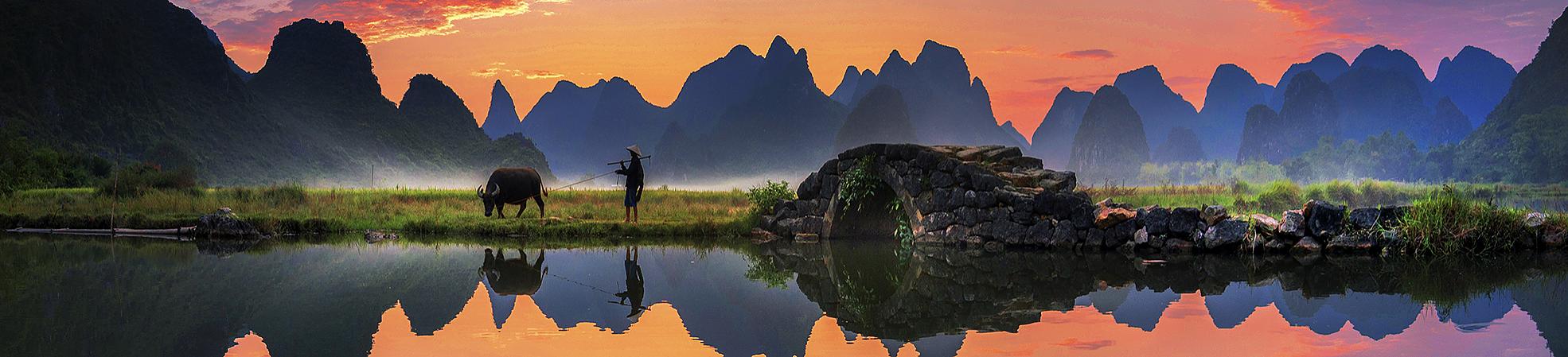 Destinationa - Tours & Travel Guide