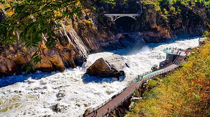 Tiger Leaping Gorge