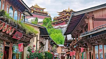 Dukezong Ancient Town