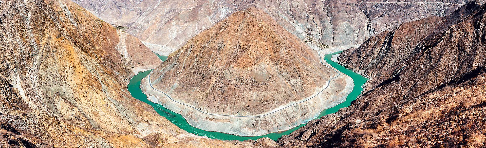 the First Bend of Jinsha River