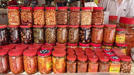 Lequn Market, Guilin