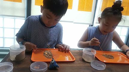 Handicraft experience in Huangshan